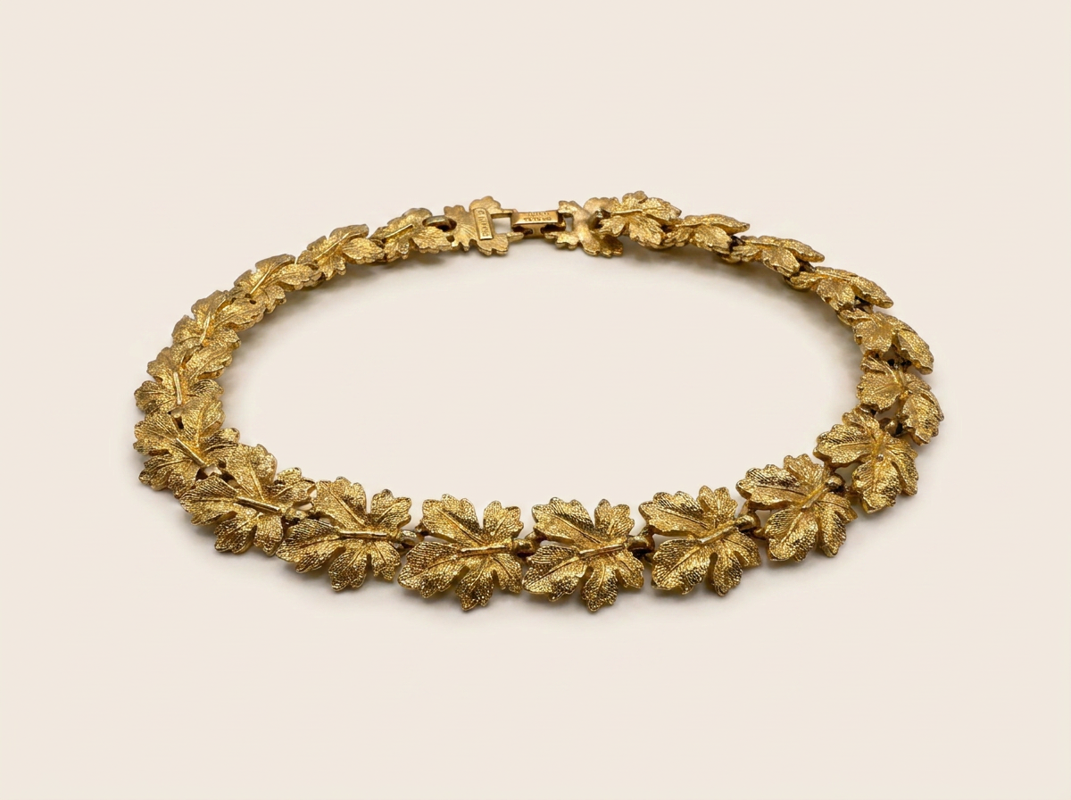 Monet gold-tone leaf necklace
